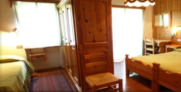 Hotel Alpe Fleurie ชัมโปลุก ห้อง รูปภาพ