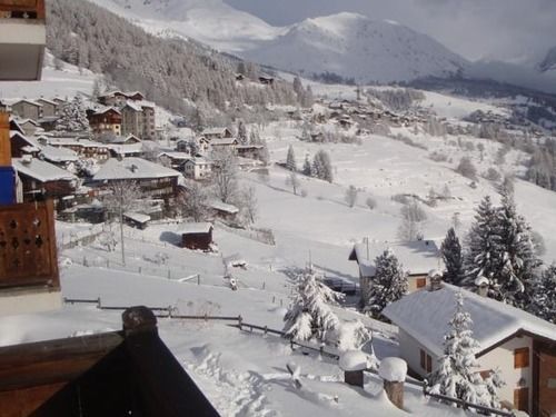 Hotel Alpe Fleurie ชัมโปลุก ภายนอก รูปภาพ